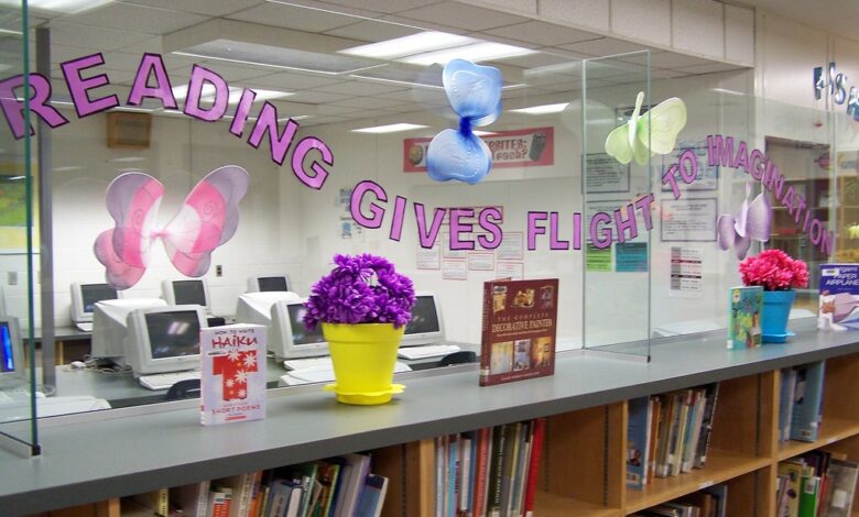 Literary fiction reading imagination books flight